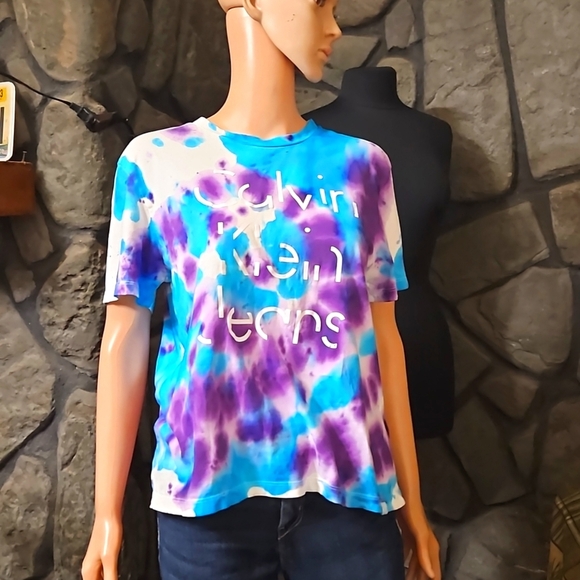 Calvin Klein Custom Tye-Dye T - Picture 2 of 7